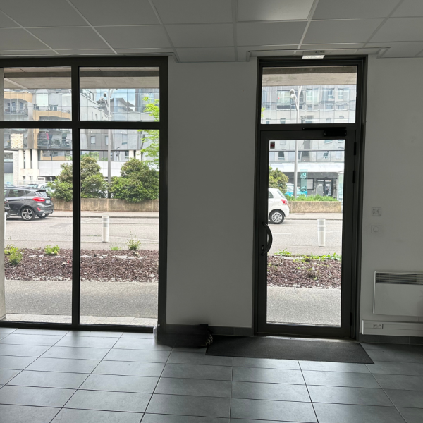 Local opticien Annecy chantier en cours